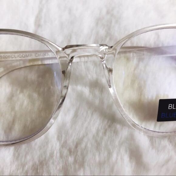 Tori Clear Computer Blue Light Glasses - Picture 10 of 14